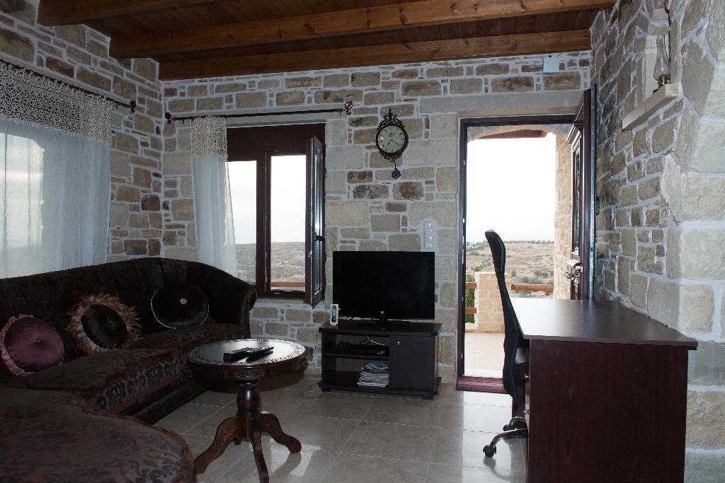 Villas Alexandros Petrino Kalamaki  Quarto foto