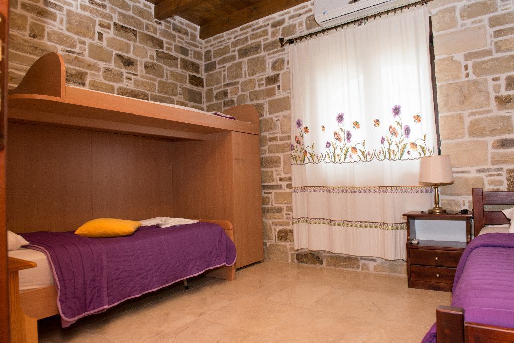 Villas Alexandros Petrino Kalamaki  Quarto foto