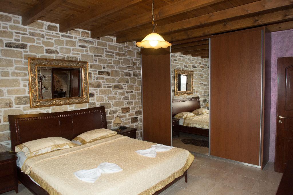 Villas Alexandros Petrino Kalamaki  Quarto foto